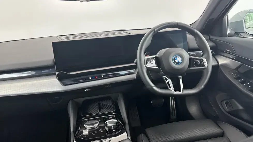 Used BMW i5 M Sport 246 kW (335 HP) 2024 Grey