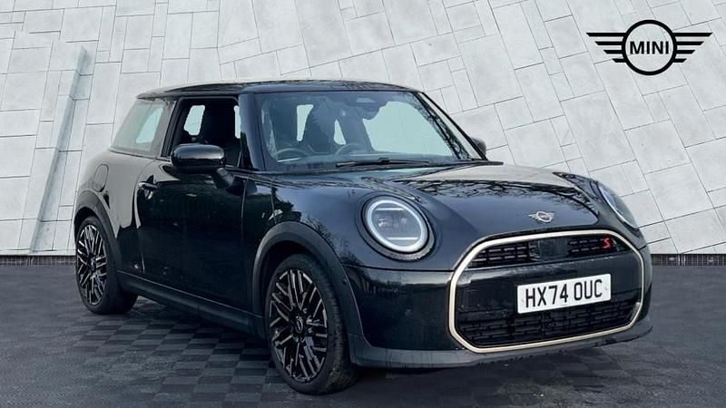 Used Mini Cooper S Hatch 201 HP (147 kW) 2024 Black Hatchback