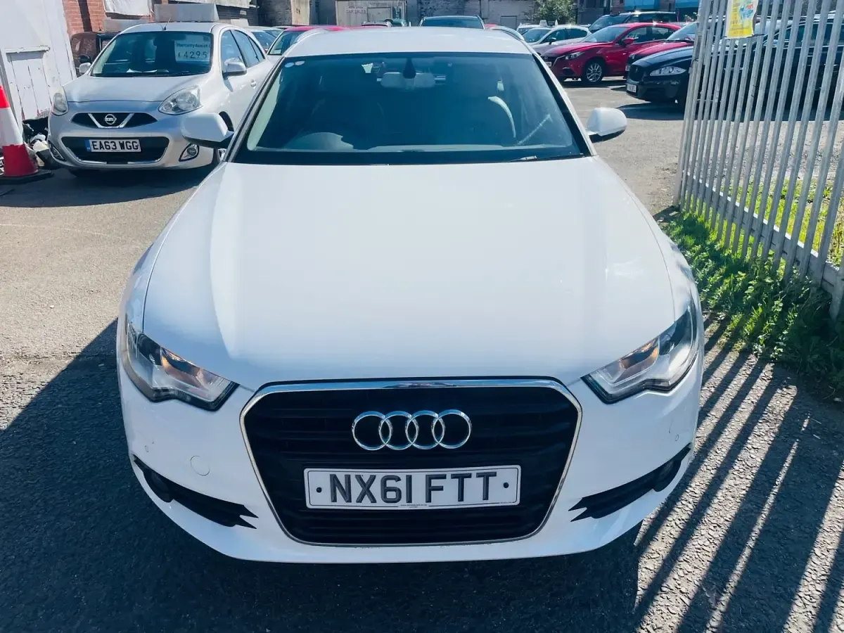 Używany Audi A6 177 KM (130 kW) 2012 Biały Kombi
