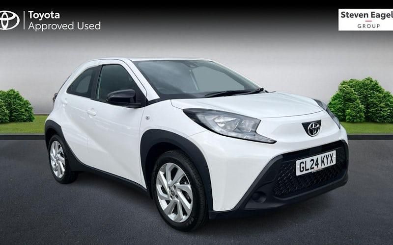 Usado Toyota Aygo X PURE 72 HP (52 kW) 2025 SUV