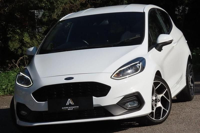 White Used 2019 Ford Fiesta ST Hatchback | £11,994 (Good price) - Image 1/1