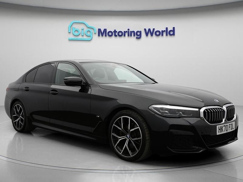 Black Used 2020 BMW 520 M Sport Sedan | £24,500 (Fair price) - Image 1/4