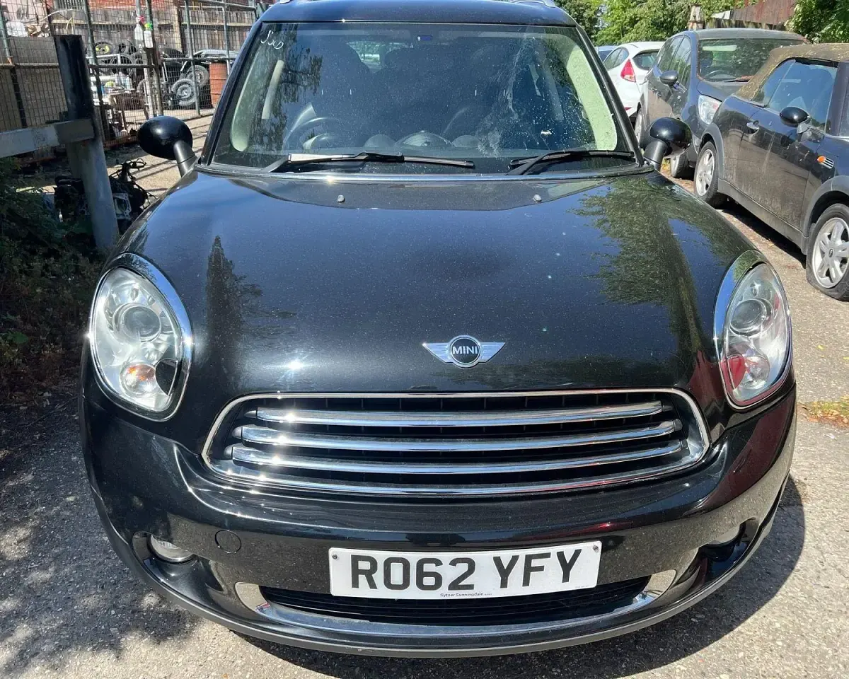 Used Mini Cooper D 112 HP (82 kW) 2012 Black Hatchback