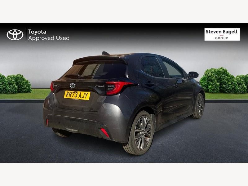 Used Toyota Yaris Hybrid 116 HP (85 kW) 2023 Grey Hatchback