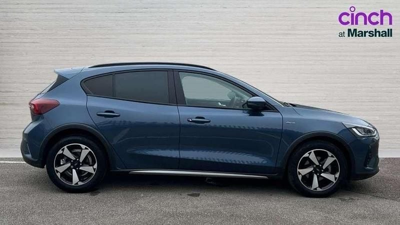 Usado Ford Focus Active 125 HP (91 kW) 2022 Azul Citadino