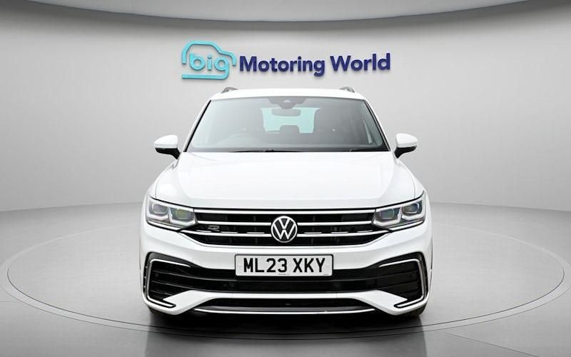 Used VW Tiguan R-line 150 HP (110 kW) 2023 White SUV