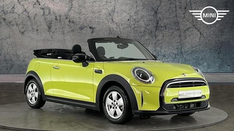 Yellow Used 2023 Mini Cooper Classic Hatchback | £19,990 (Fair price) - Image 1/4