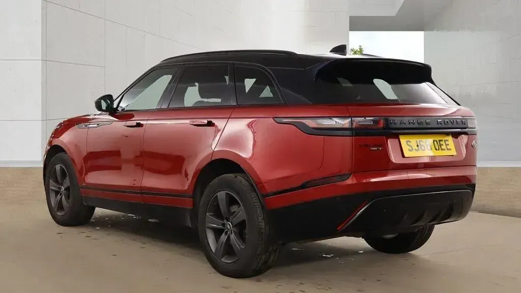 Second-hand Land Rover Range Rover Velar R-Dynamic 2018 Roșu SUV