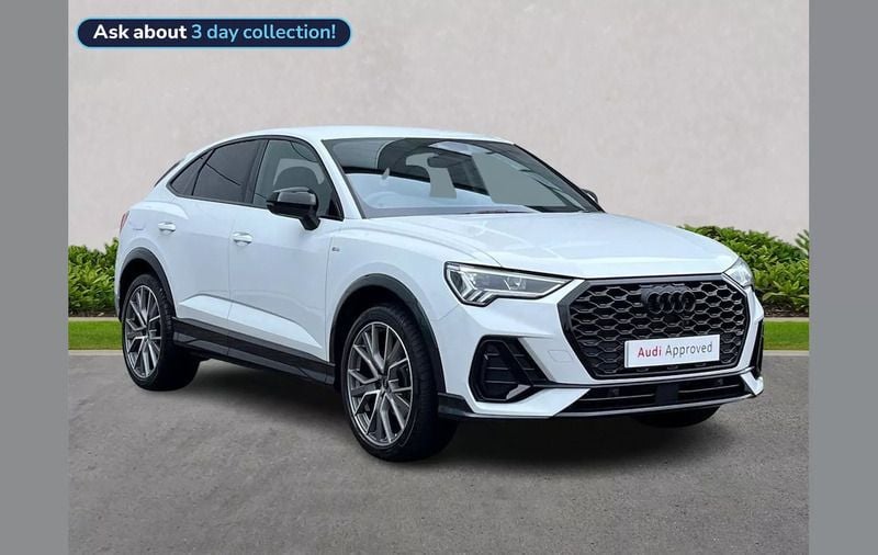 White New 2025 Audi Q3 Black Edition SUV | £38,585 (Super price) - Image 1/4