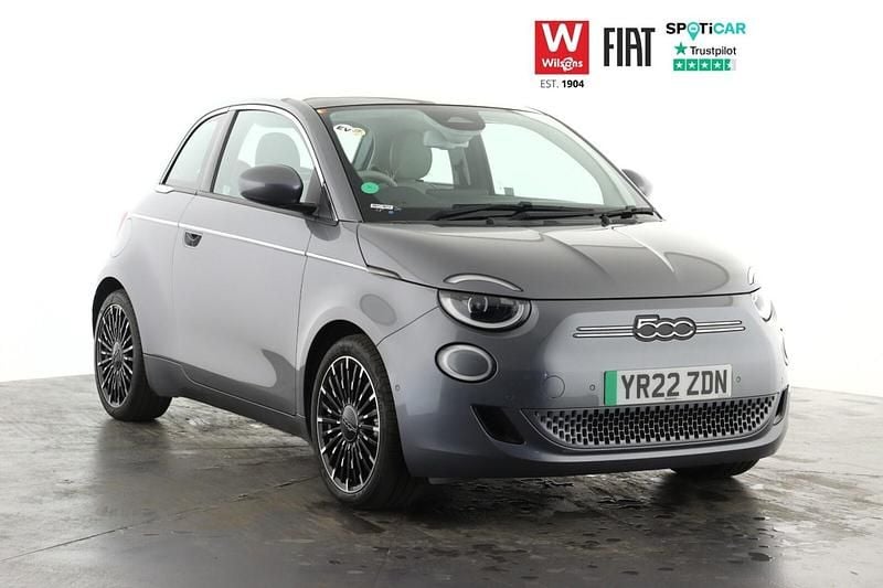 Grey Used 2022 Fiat 500e La Prima Hatchback | £14,799 (Fair price) - Image 1/3