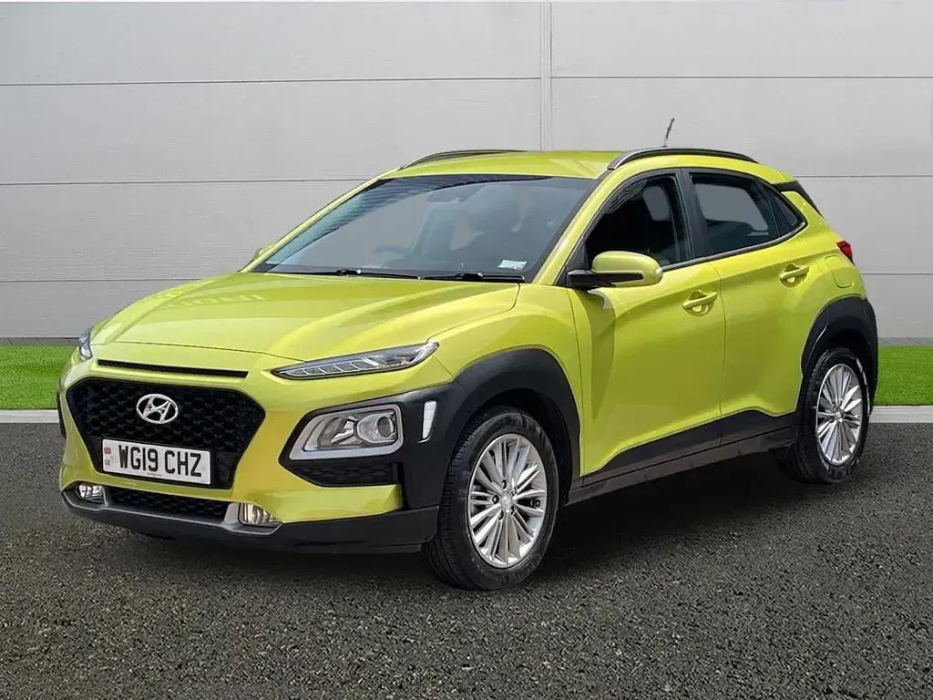 Used Hyundai Kona SE 120 HP (88 kW) 2019 Yellow SUV