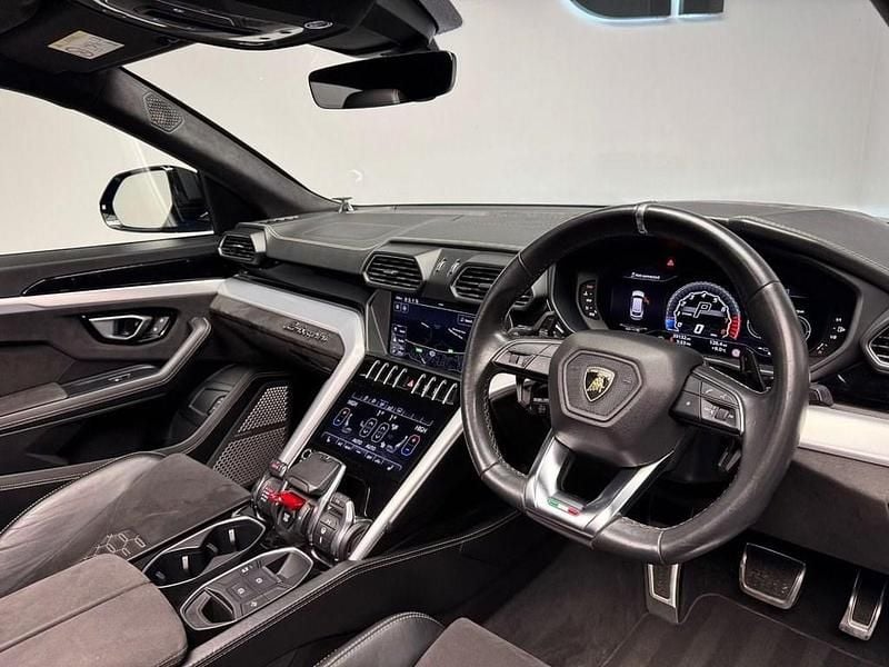 Used Lamborghini Urus 2019 Blue SUV