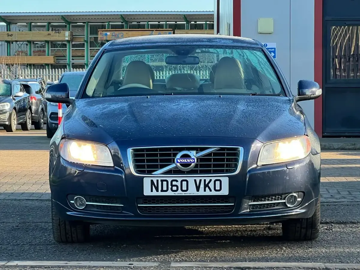 Used Volvo S80 SE 109 HP (80 kW) 2010 Blue Sedan