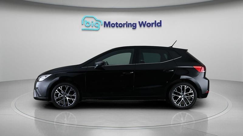 Used Seat Ibiza XCELLENCE Lux 110 HP (80 kW) 2023 Black Hatchback