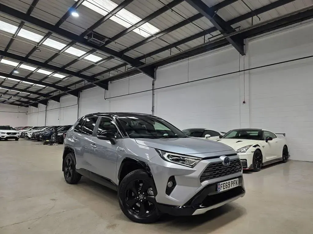 Used Toyota RAV4 Hybrid 2019 Silver SUV