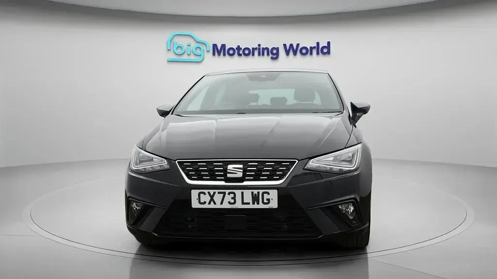 Used Seat Ibiza XCELLENCE Lux 110 HP (80 kW) 2024 Black Hatchback