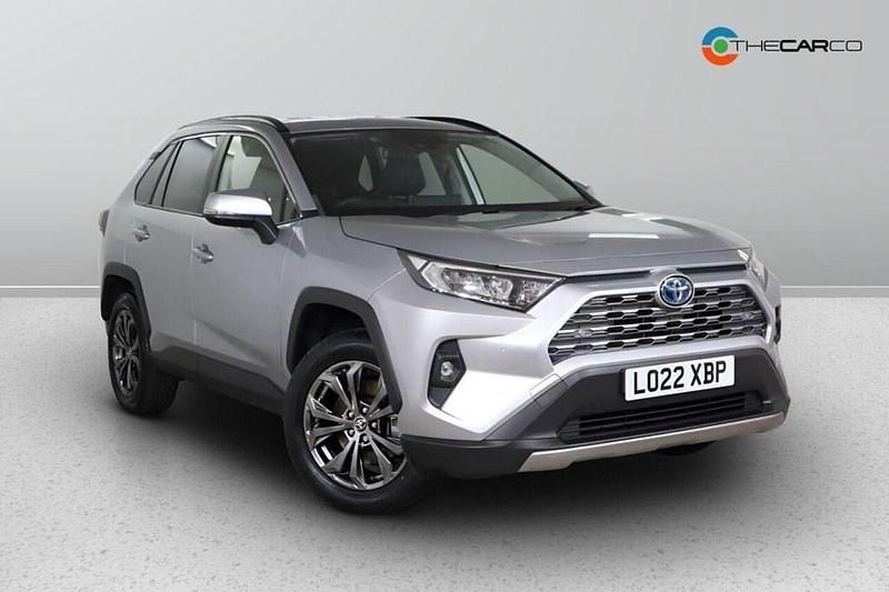 Silver Used 2022 Toyota RAV4 Hybrid Design SUV | £23,975 (Super price) - Image 1/1