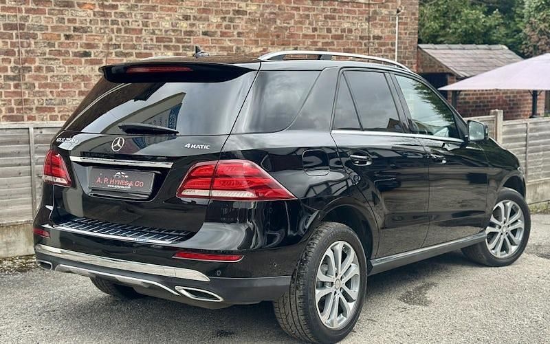 Used Mercedes GLE250 204 HP (150 kW) 2016 Black Estate