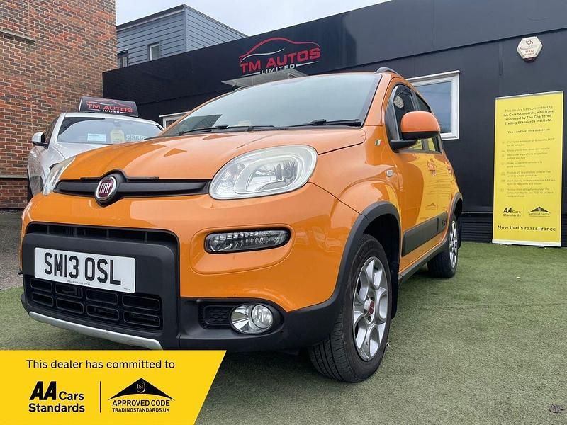 Used Fiat Panda 4x4 75 HP (55 kW) 2013 Orange Hatchback