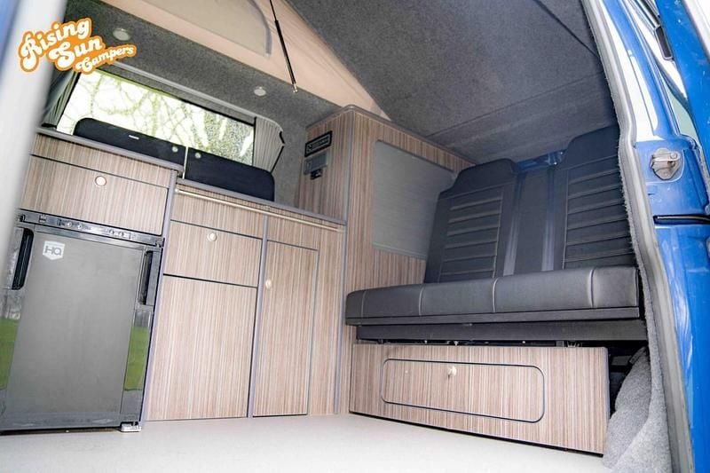 Begagnad VW T5 102 HK (75 kW) 2011 Blå Van
