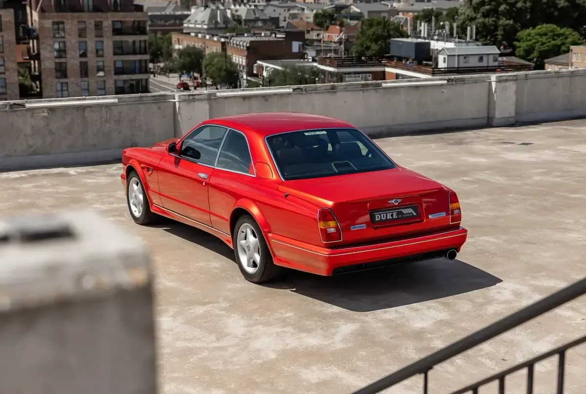 Used Bentley Continental Mulliner 385 HP (283 kW) 2000 Red Sedan