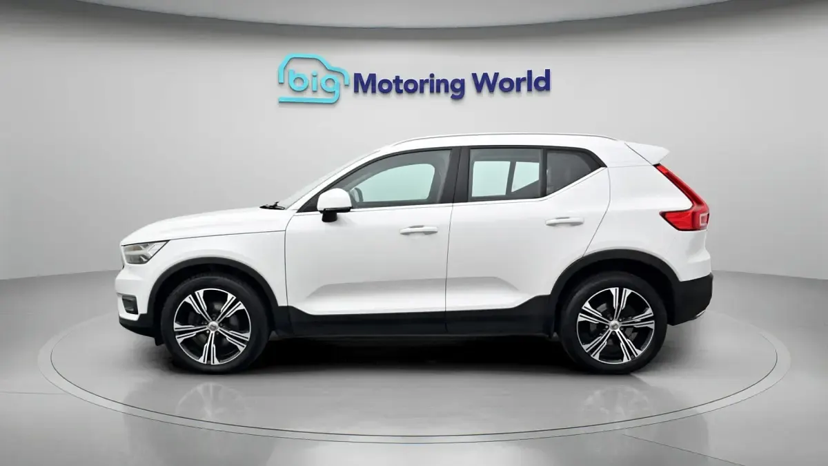 Used Volvo XC40 Inscription 148 HP (108 kW) 2019 SUV