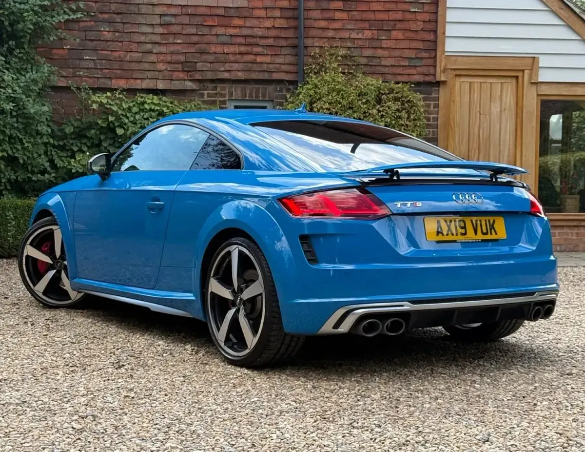 Used Audi TTS Comfort 306 HP (225 kW) 2019 Blue Coupe