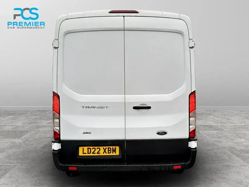 Used Ford Transit 130 HP (95 kW) 2022 White Van