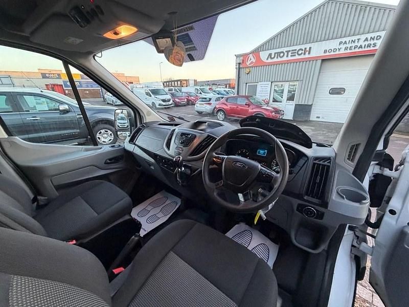 Used Ford Transit 130 HP (95 kW) 2018 White Van