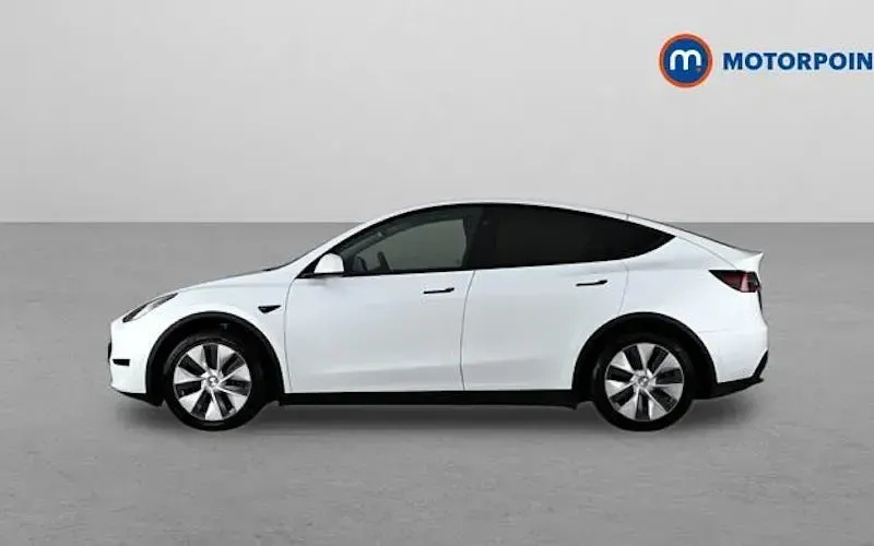 Used Tesla Model Y RWD 219 kW (299 HP) 2024 White SUV