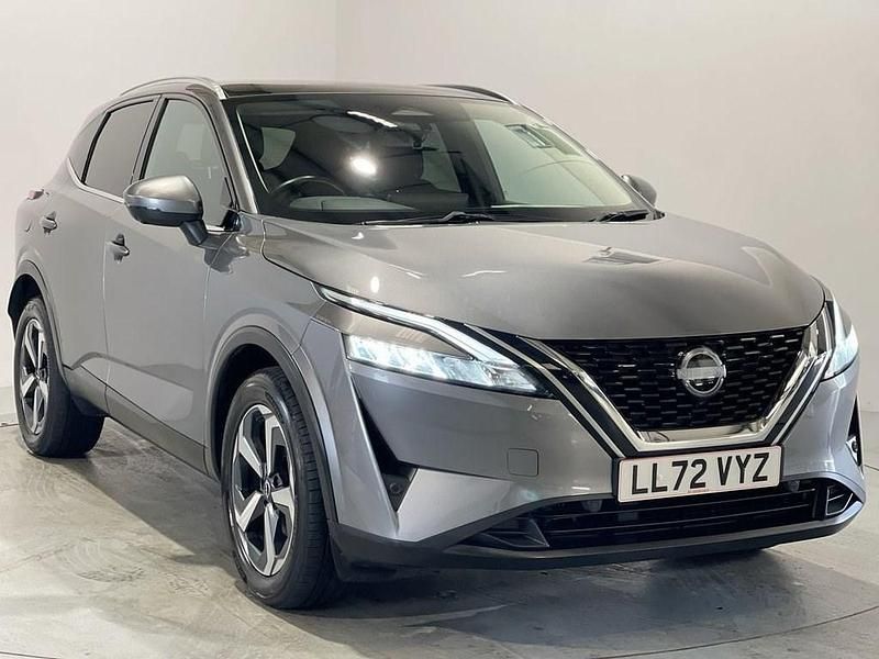 Grey Used 2022 Nissan Qashqai N-Connecta SUV | £15,499 (Fair price) - Image 1/4