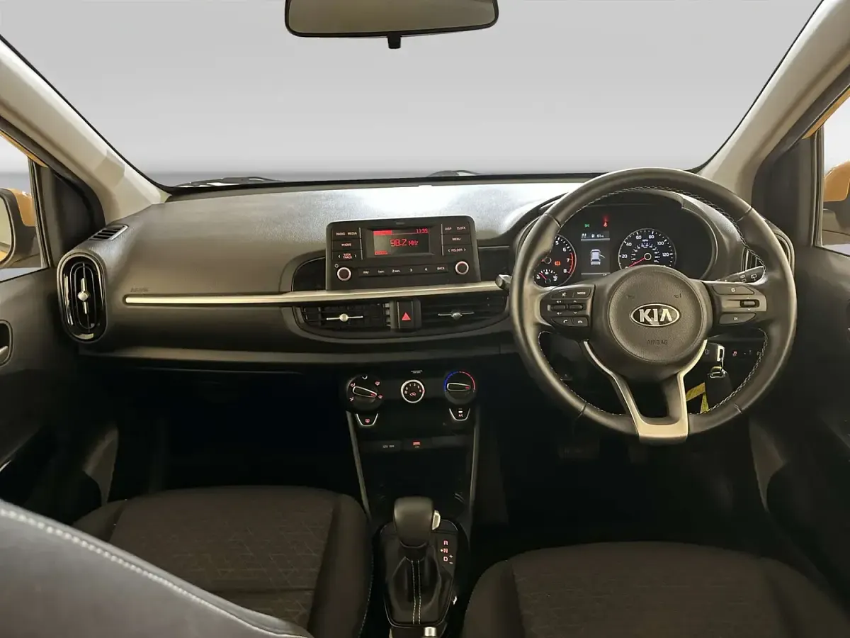 Used Kia Picanto 66 HP (48 kW) 2021 Yellow Hatchback