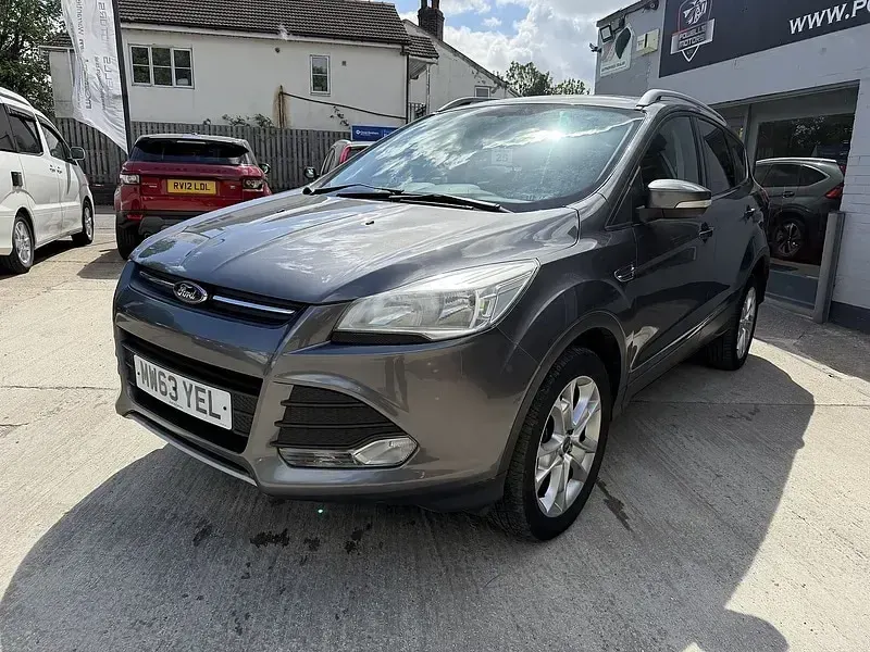 Used Ford Kuga Zetec 163 HP (119 kW) 2014 Grey SUV