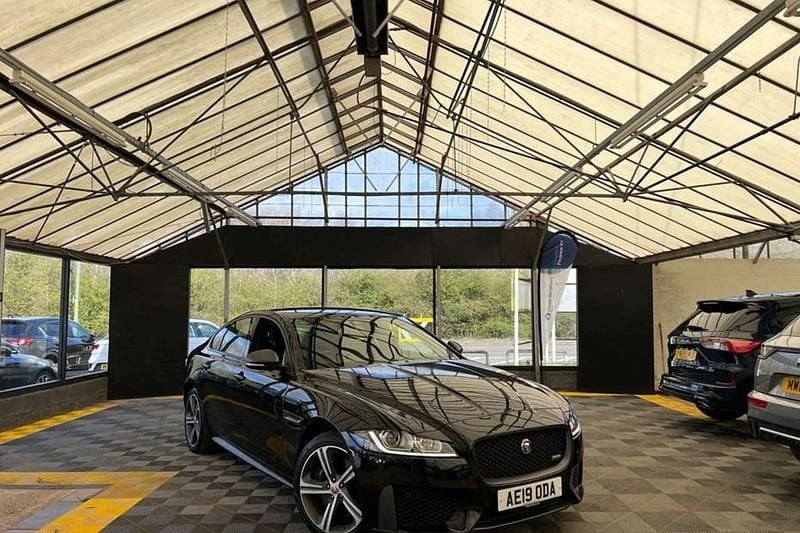 Used Jaguar XF 300 HP (220 kW) 2019 Black Sedan