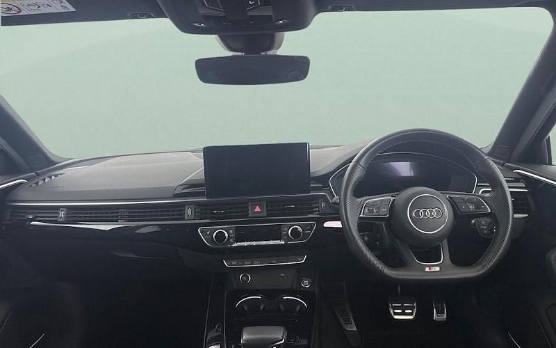 Used Audi A4 Black Edition 150 HP (110 kW) 2025 Estate