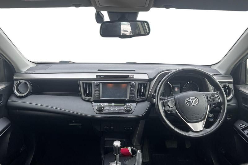 Used Toyota RAV4 Hybrid 2018 Silver SUV