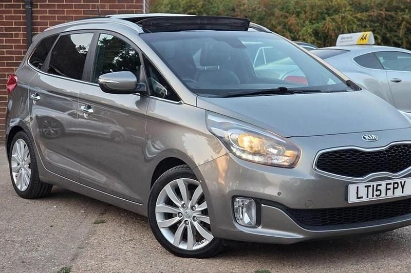 Silver Used 2015 Kia Carens 4 MPV | £6,340 (Fair price) - Image 1/1