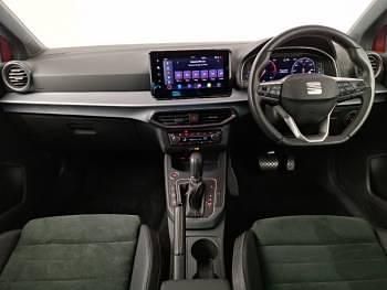 Used Seat Ibiza XCELLENCE Lux 115 HP (84 kW) 2024 Red Hatchback