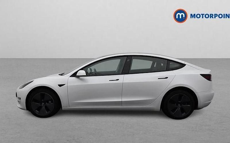 Used Tesla Model 3 Long Range AWD 366 kW (498 HP) 2022 White Sedan