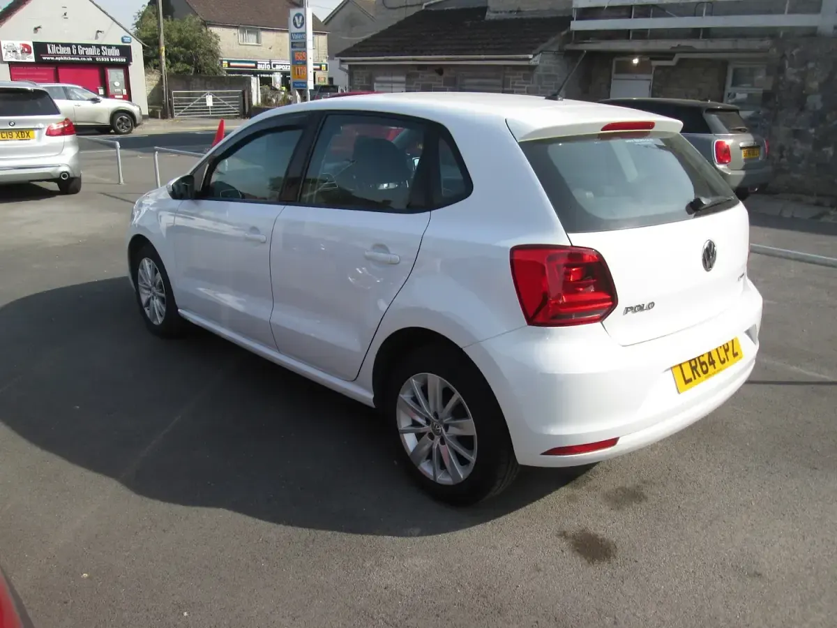 Used VW Polo SE 2014 White Hatchback