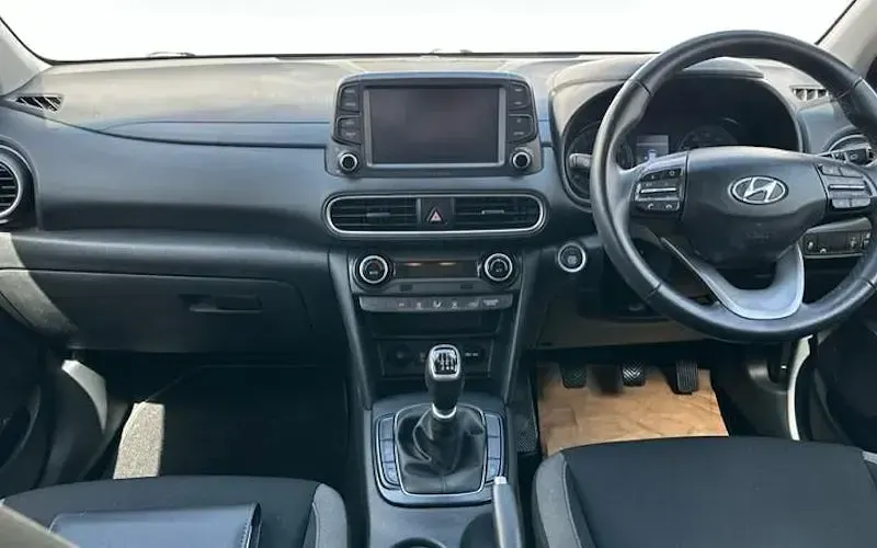 Used Hyundai Kona Premium 120 HP (88 kW) 2020 Blue SUV