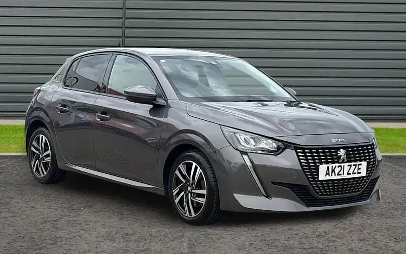 Used Peugeot 208 Allure 102 HP (75 kW) 2021 Hatchback