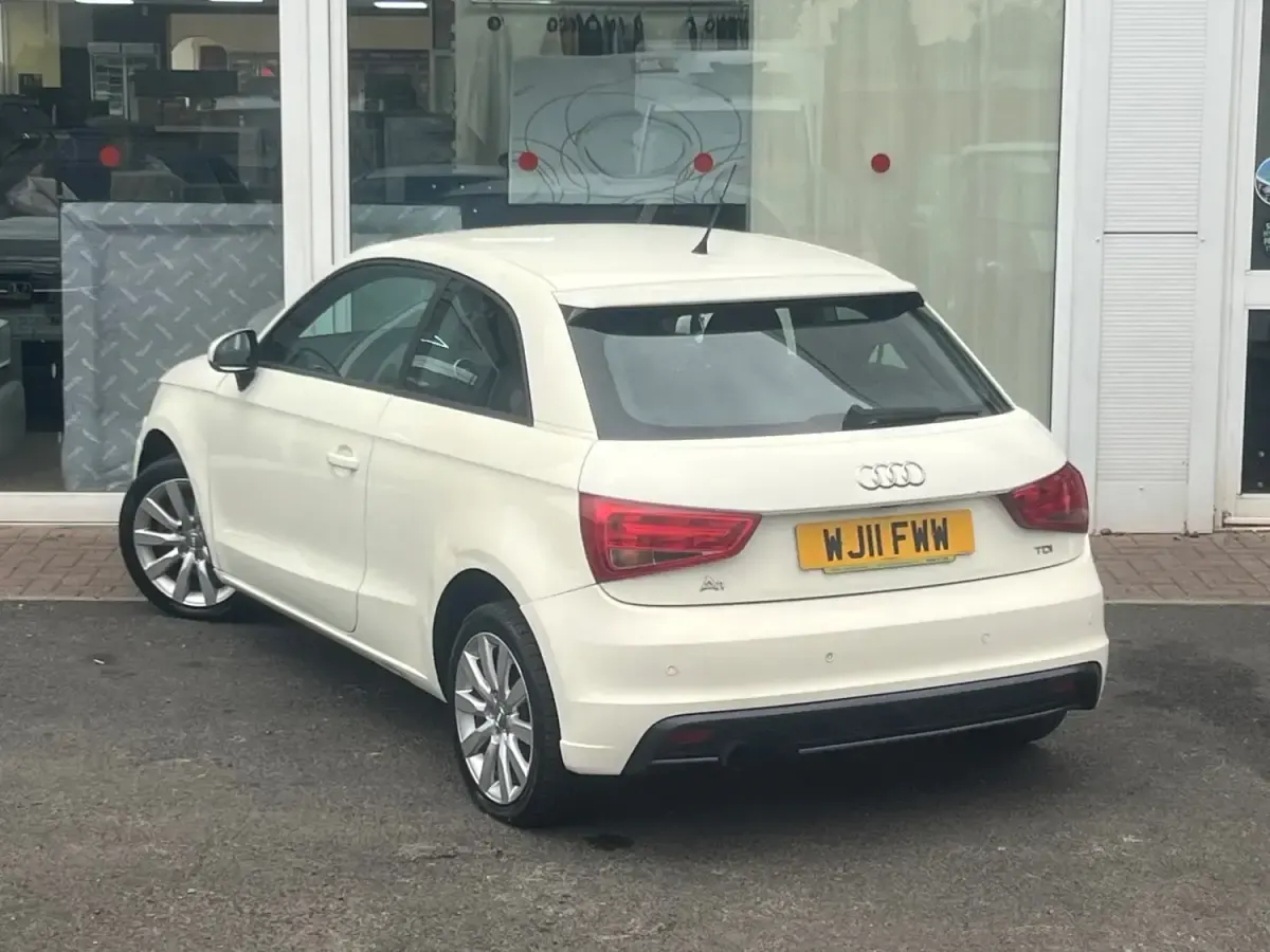 Usado Audi A1 Sport 2011 Branco Citadino