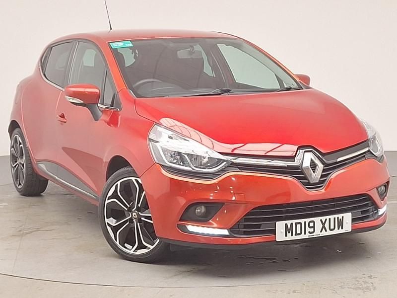 Red Used 2019 Renault Clio IV Iconic Hatchback | £7,498 (Fair price) - Image 1/4