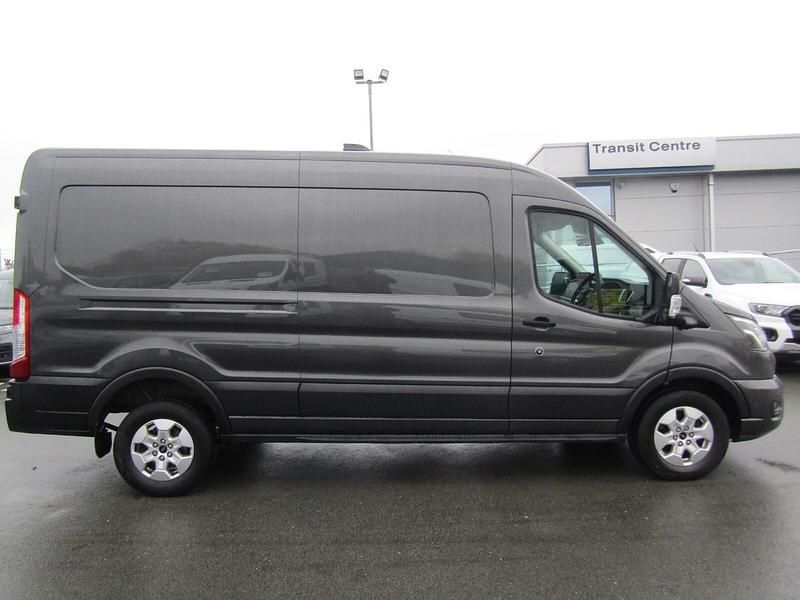 Second-hand Ford Transit Limited 165 CP (121 kW) 2024 Gri Van