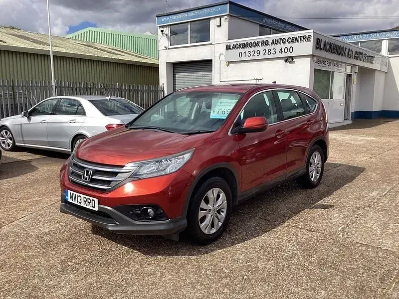 Used Honda CR-V SE 155 HP (114 kW) 2013 Red SUV