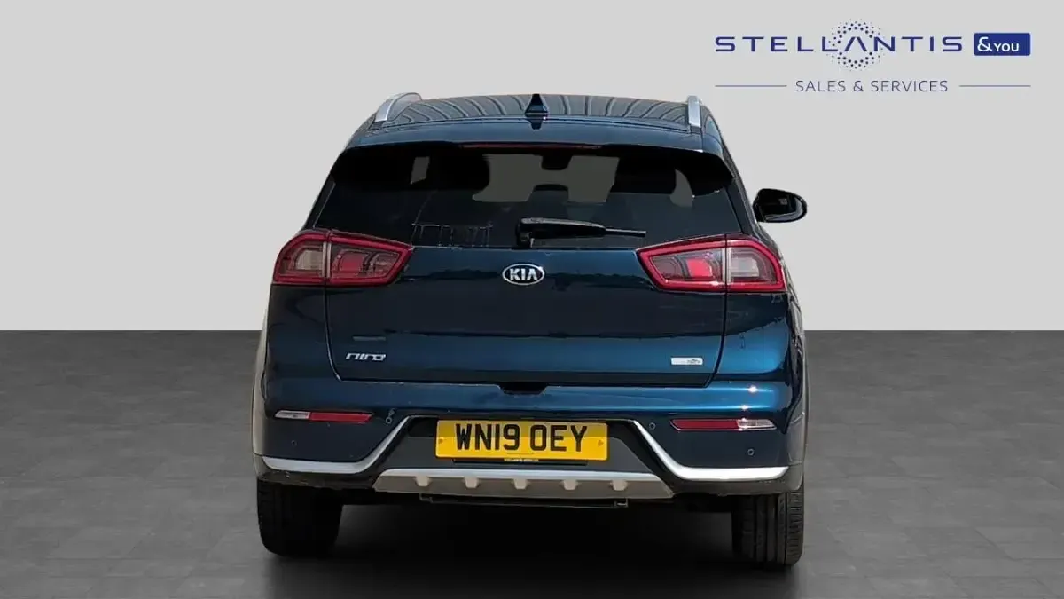 Used Kia Niro 139 HP (102 kW) 2019 Blue SUV