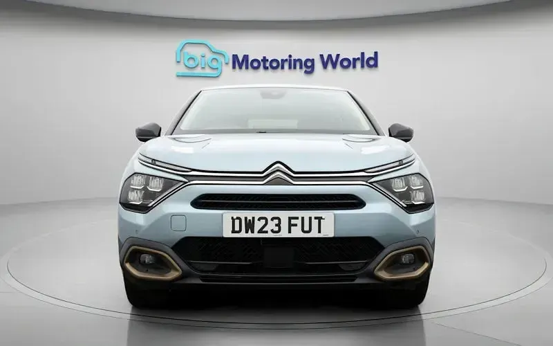 Used Citroën e-C4 100 kW (136 HP) 2023 Blue Hatchback