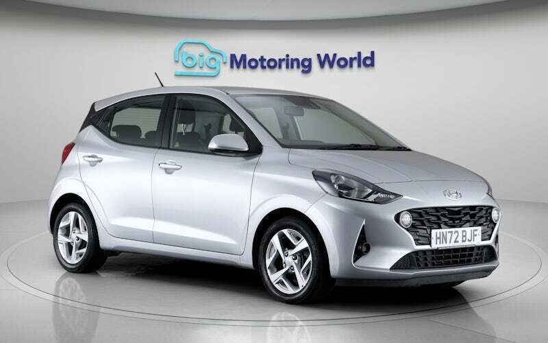 Used 2022 Hyundai i10 SE Hatchback | £12,800 (Fair price) - Image 1/4