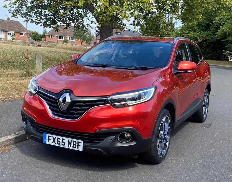 Used Renault Kadjar Dynamique 130 HP (95 kW) 2015 Red SUV